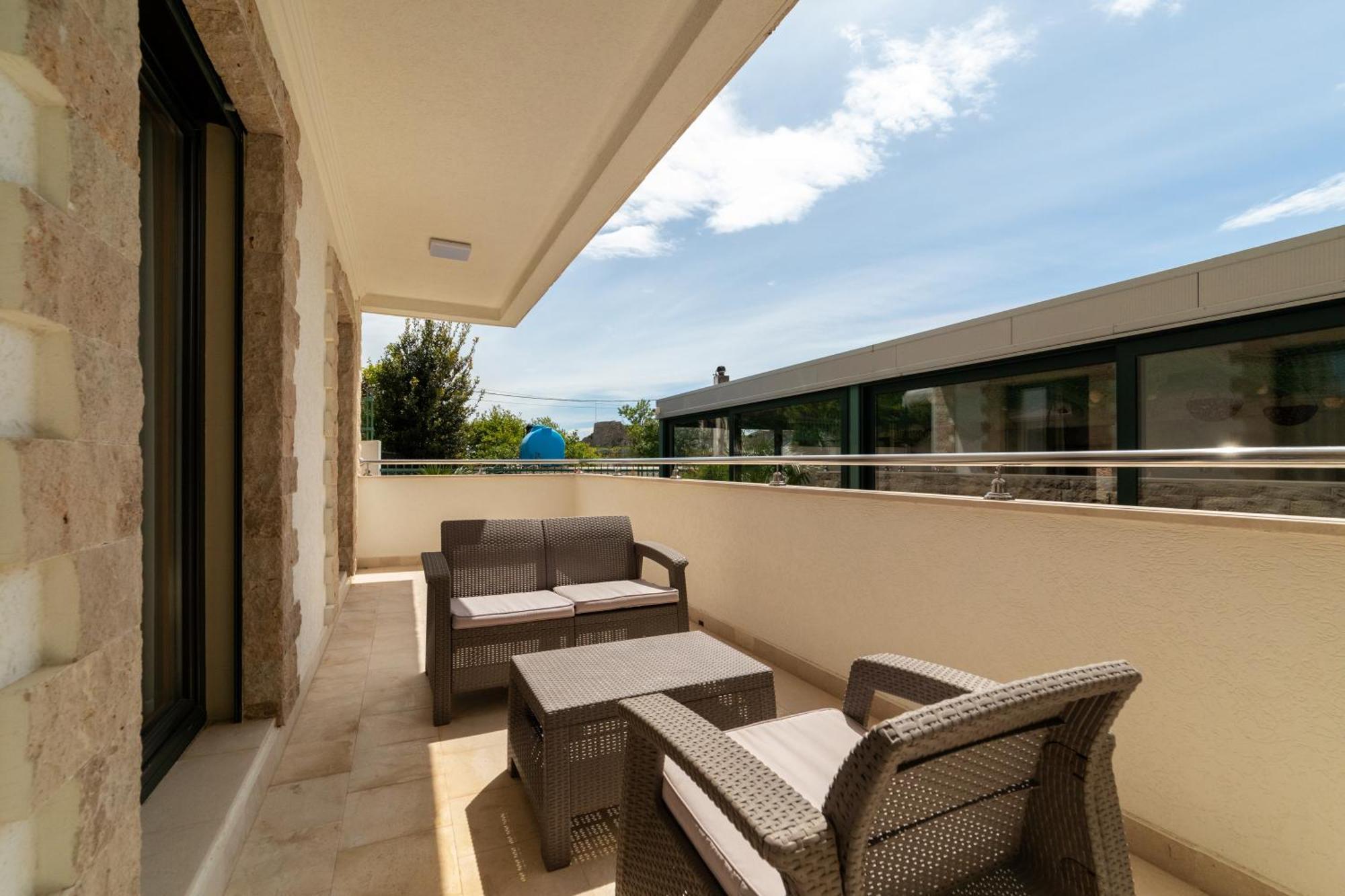 Barjaktar - Luxury Suites & Spa Ulcinj Habitación foto
